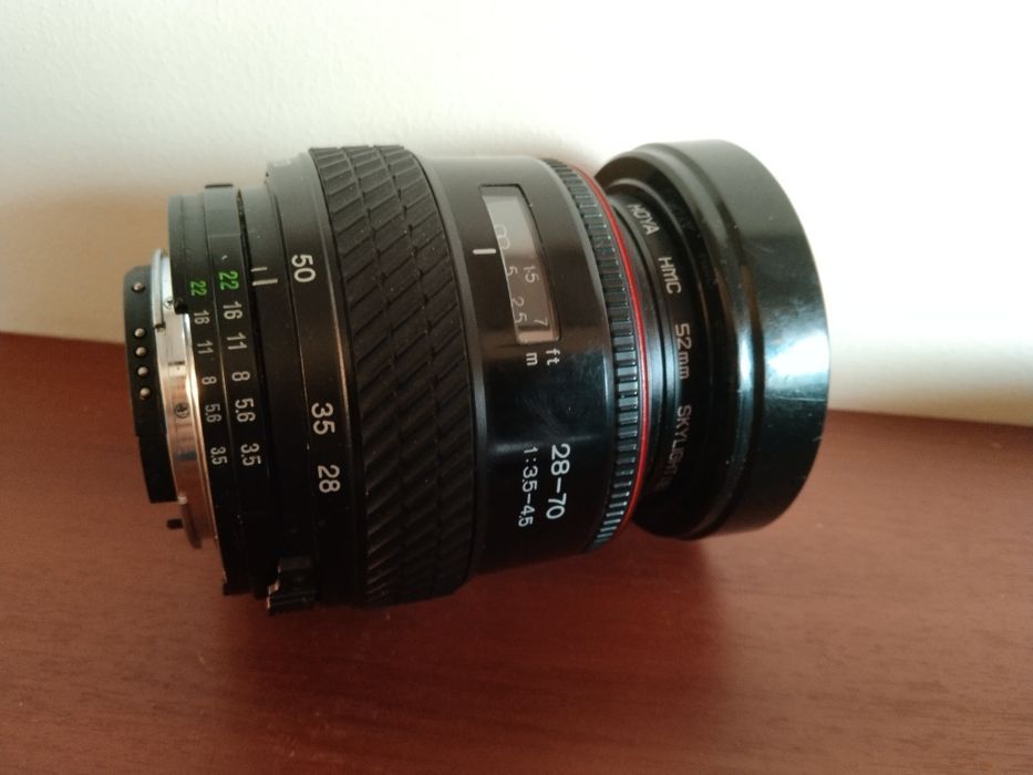 Aparat fotograficzny NICON  F-601
