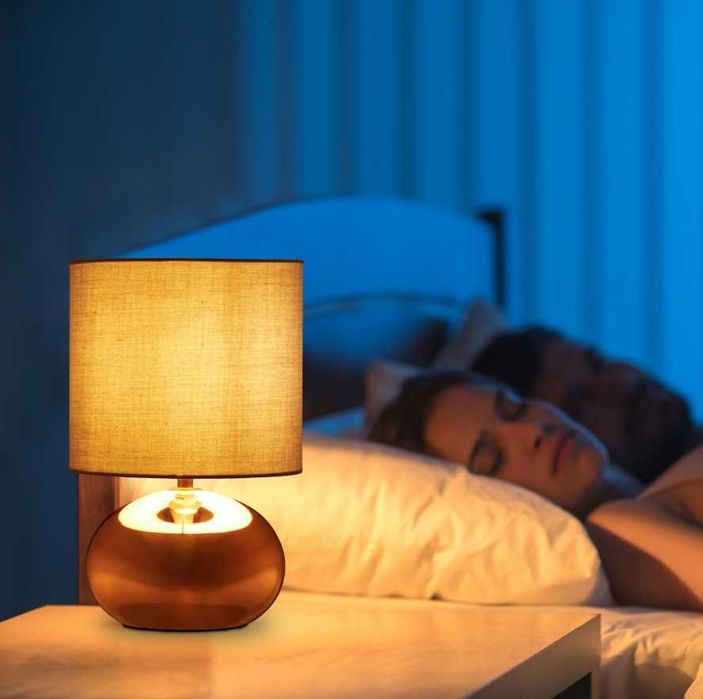 Okrągła lampa stołowa z funkcją dotykową