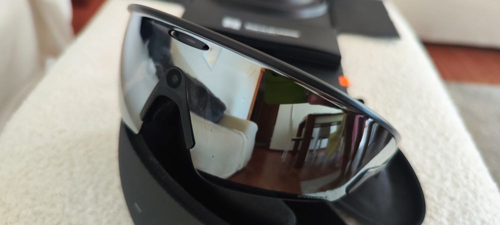Oakley Meta Vanguard
