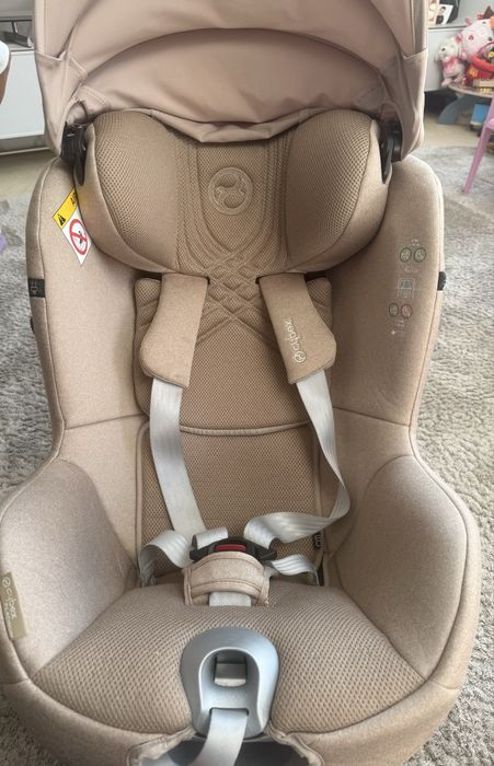 Fotelik cybex sirona t size z bazą obrotową 360 st