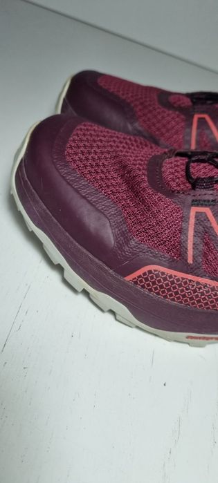 Salomon 41 1/3.           .