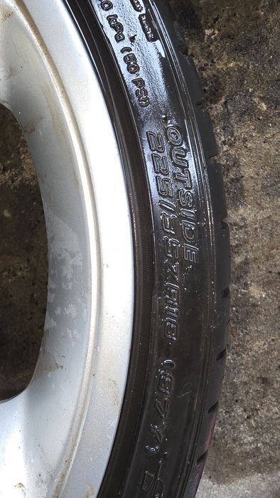 Jantes com pneus 18 porsche