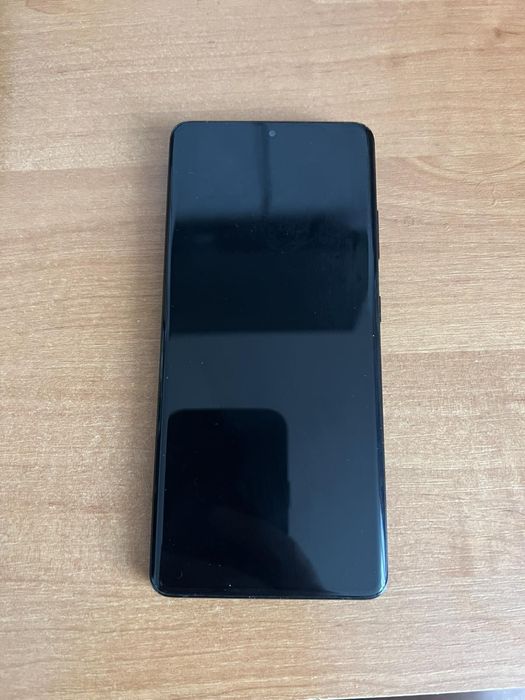 S 21 ultra 16/512 отличное состояние.