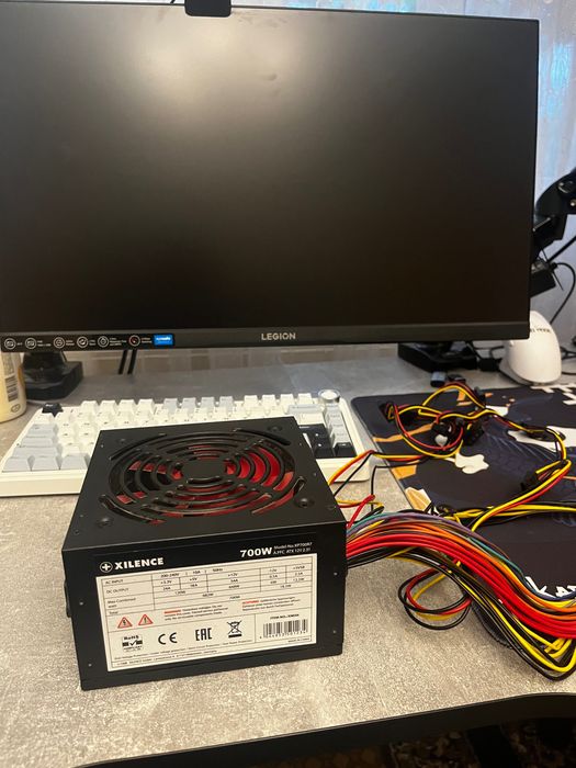 Блок живлення 700w