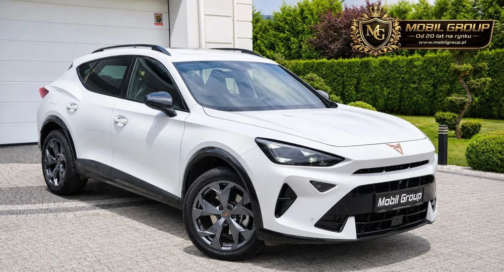 Cupra Formentor 1.5 eTSI mHEV DSG Dynamic Design fotele sportowe pakiet EDGE Kamera