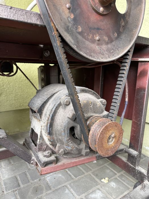 Продам дровокол 3-х фазний