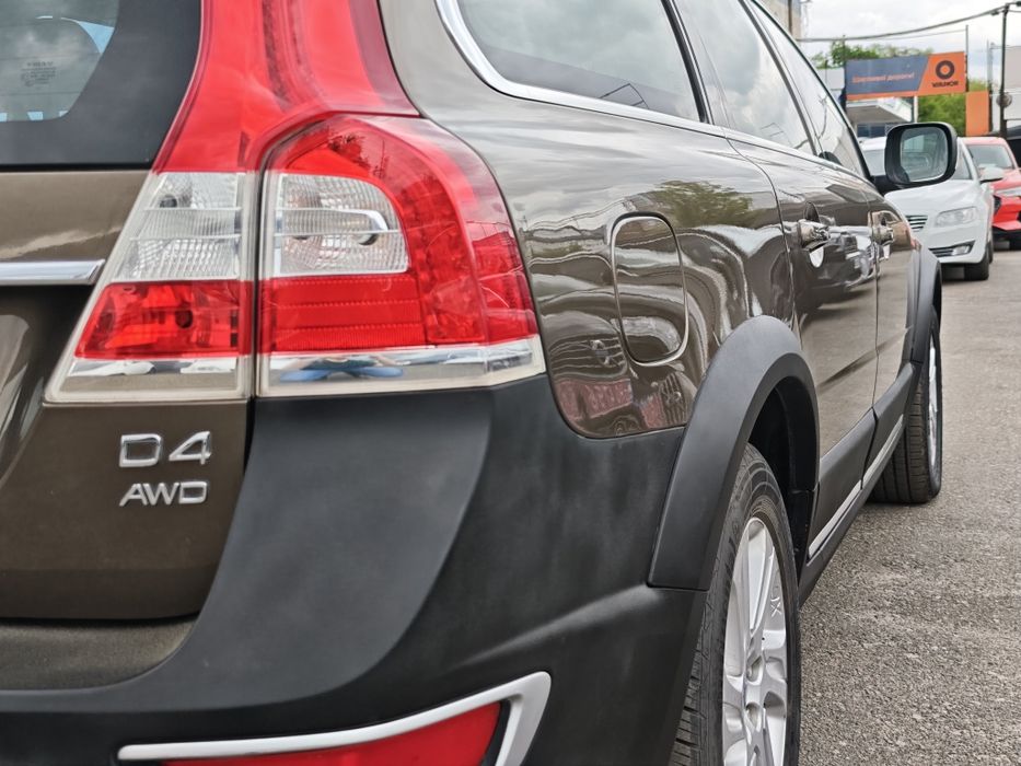 Volvo XC70 III 2,4 D4 Facelift  AWD 2014 ВІДЕО