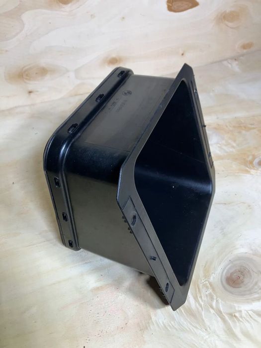 schowek tunel bmw e36 cabrio bagażnika kanapy makownica 8151993 8173353