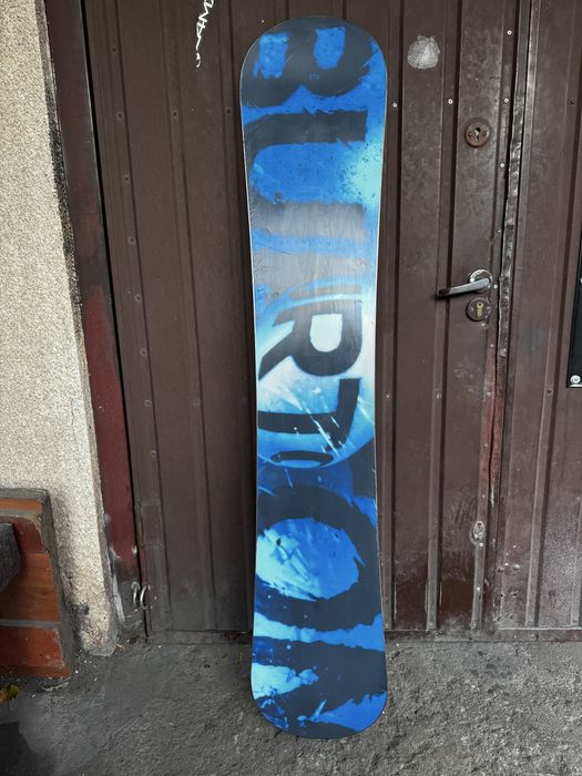 Snowboard Burton Clash 160cm v-rocker - po serwisie