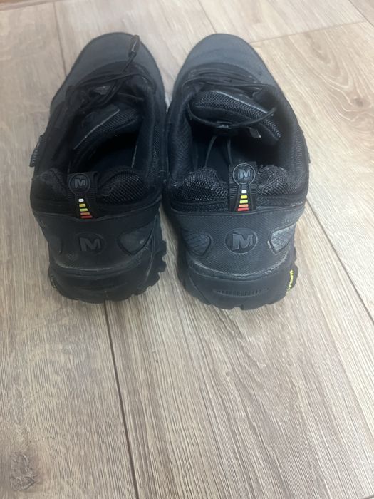 Чоловічі кросівки merrell