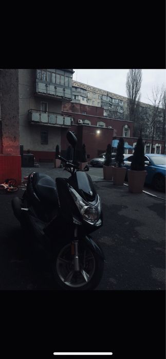 Yamaha majesty xs max