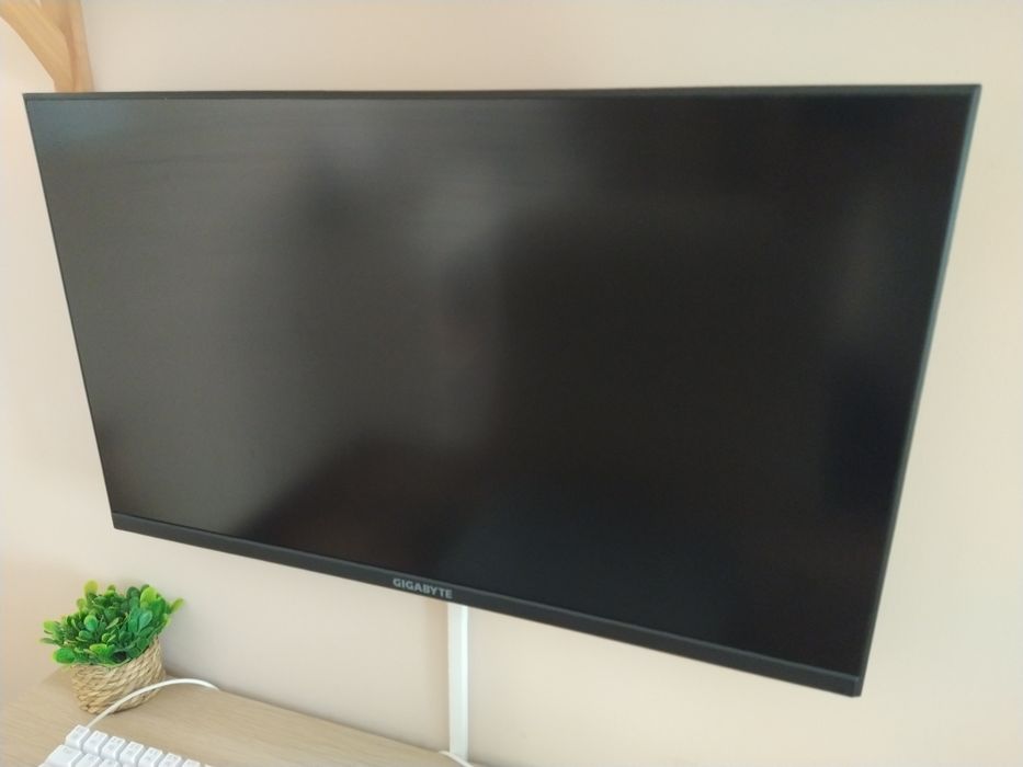 Monitor Gigabyte g27f 144hz 27"
