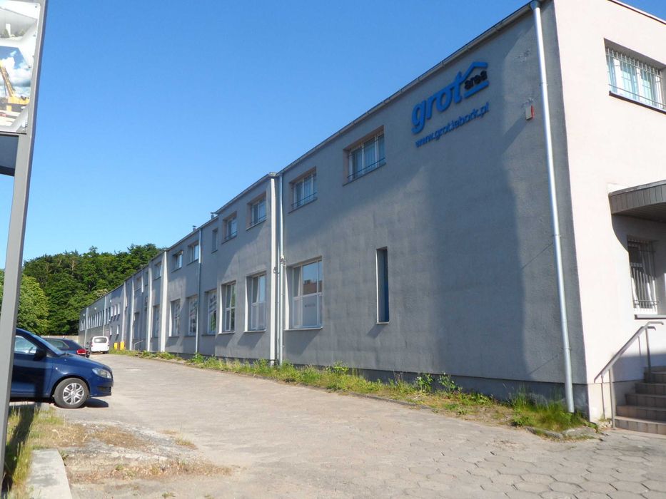 Hala produkcyjno-magazynowa z suwnicą 5 T w Lęborku do wynajęcia