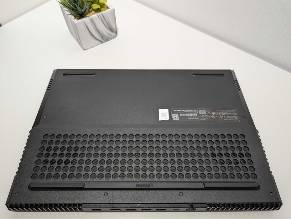 LAPTOP GAMINGOWY Lenovo Legion RTX 3060 Ryzen 5 5600H 165hz