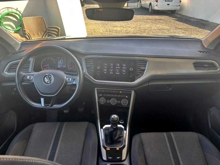 VW   T-Roc 1.0 TSI Style 49000 km