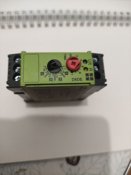 Реле часу.Ціна 1040 грн.Виробник TELE D6DE