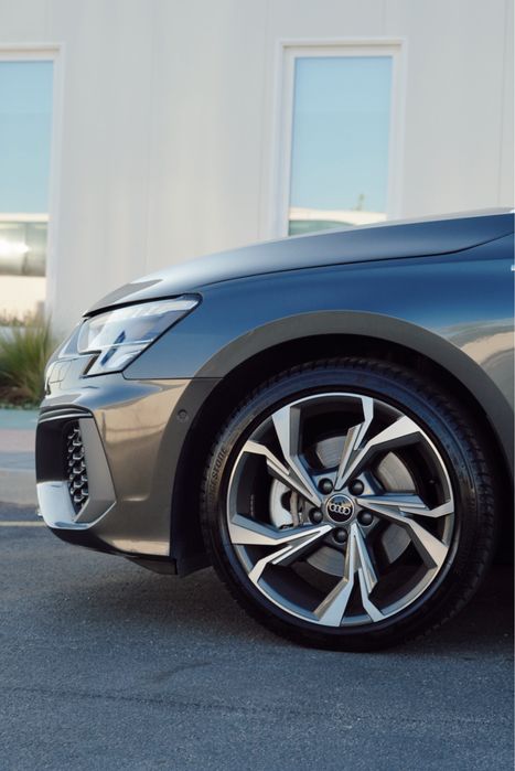 *RESERVADO* Audi A3 Limousine | 2023 | 10.000 km | 3x S line