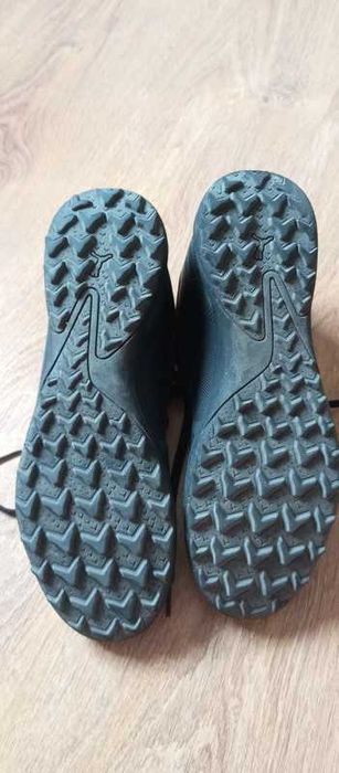 Buty do piłki nożnej Puma Ultra Play TT rozmiar 42