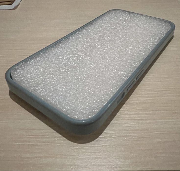 Чохол на айфон 13 про