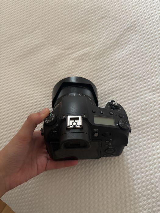 Sony RX10 III Camera, Second-Hand64297816461187123