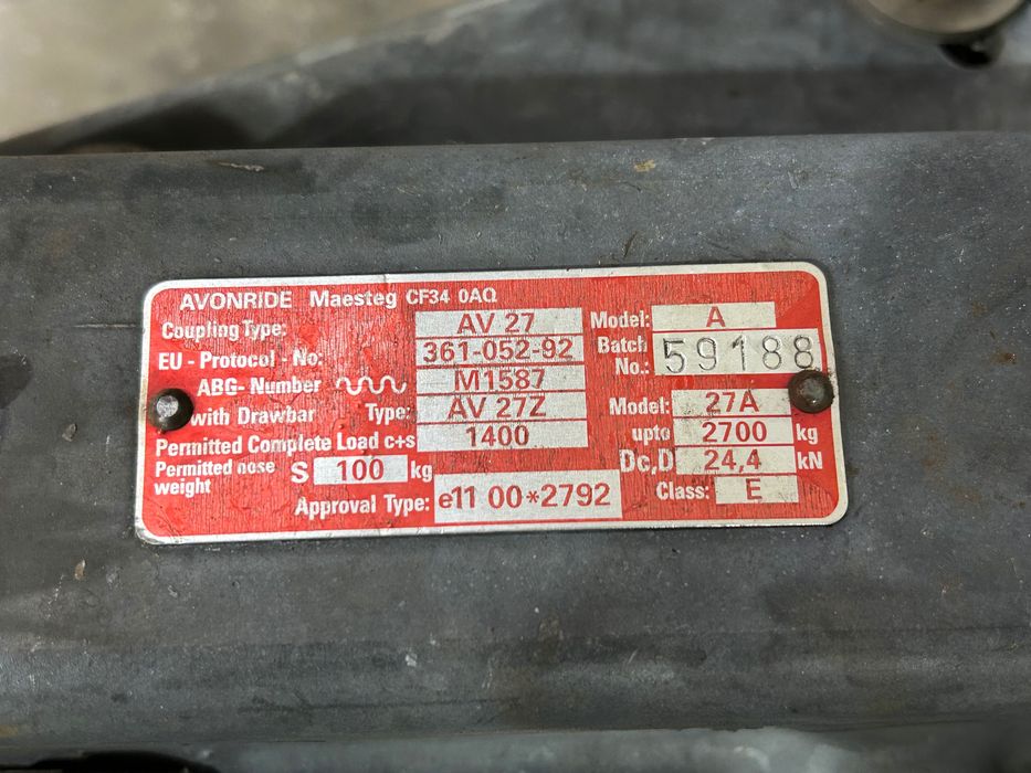 Reboque 2 eixos BLUE LINE - impecável