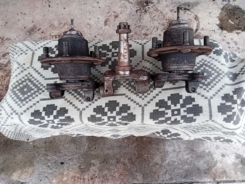 Ступиця ГАЗ-24, цапфа