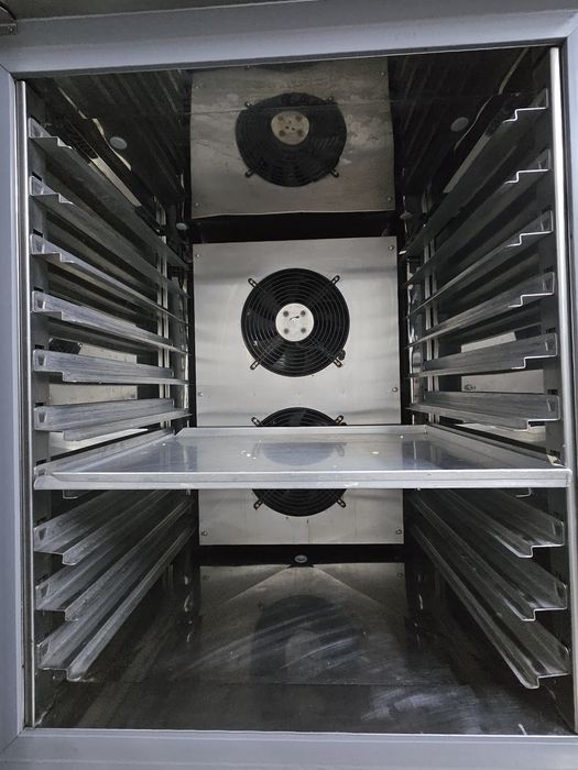 Chłodziarka szokowa Hendi, 7000netto