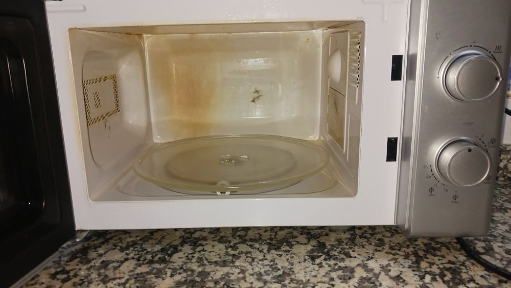 Microondas Flama 20L