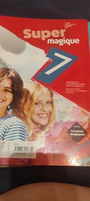 Manuais e cadernos de atividades