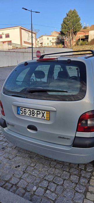 Renault Scenic 1.9 DCI