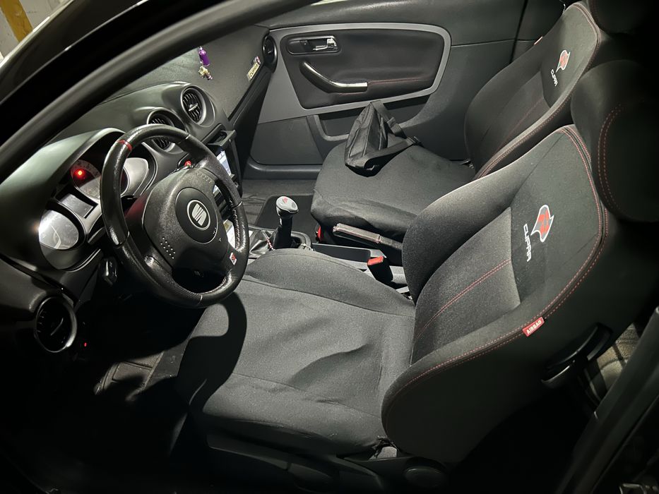 Vendo seat ibiza 6l pd130 5 lugares