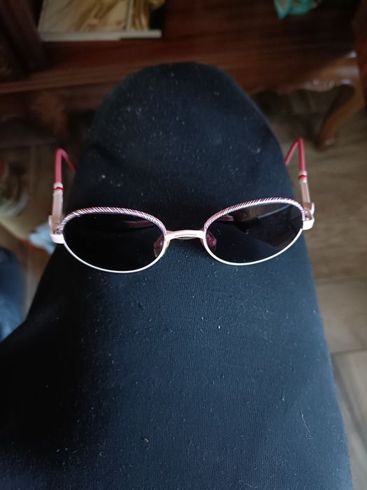 Okulary przeciwsłoneczne retro małe + etui