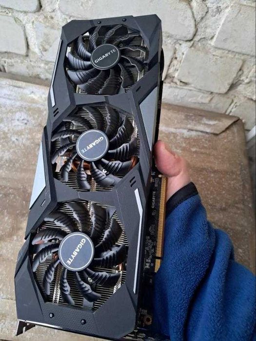 Продам видеокарту Gigabyte RX5700 XT Gaming OC