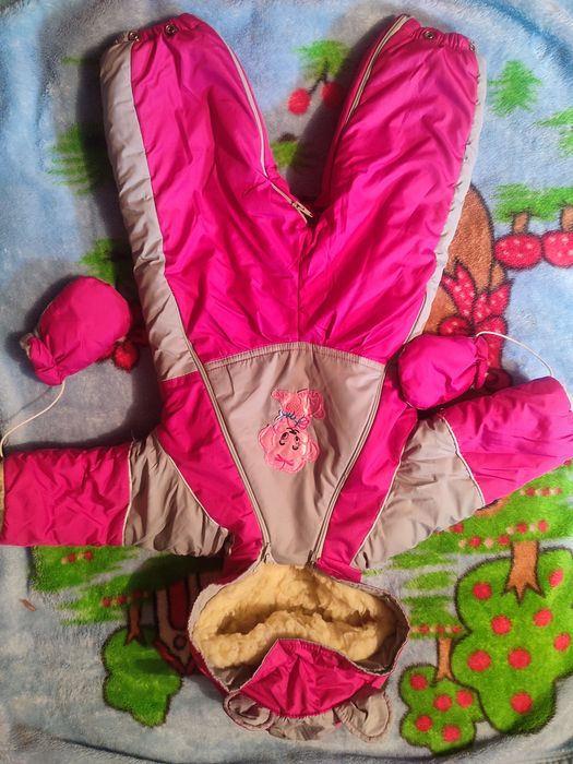 Комбинезон для девочки.