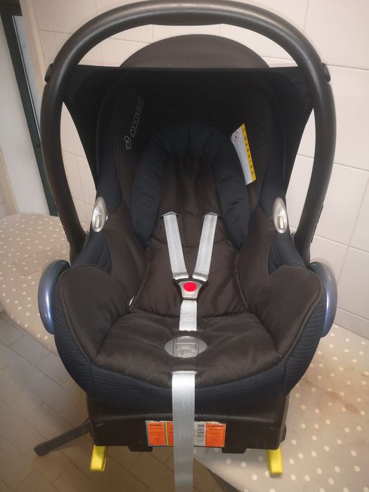 Babycoque / ovo maxi-cosi cabriofix + base easyfix