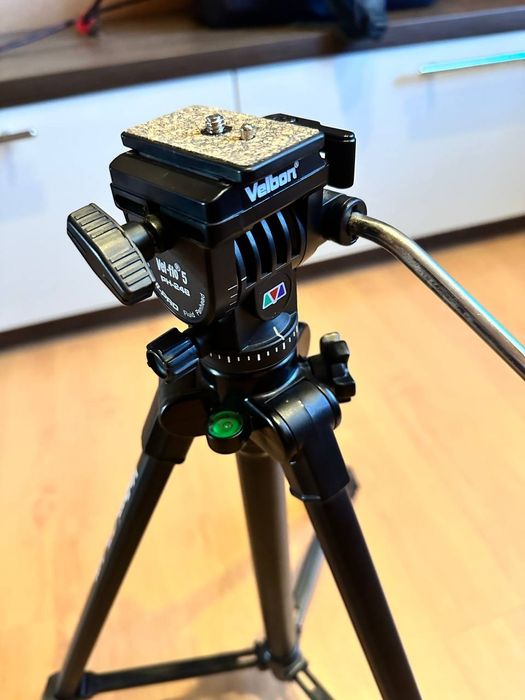 Штатив Velbon C-400