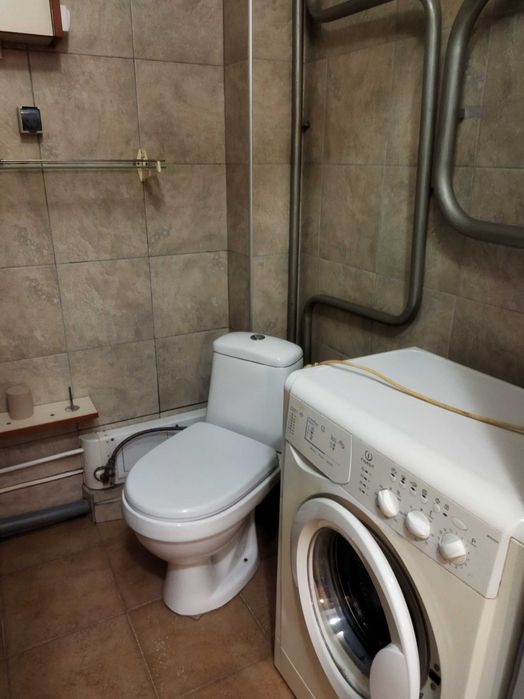 Продам 1 к.квартиру   вулиця Галицька 9