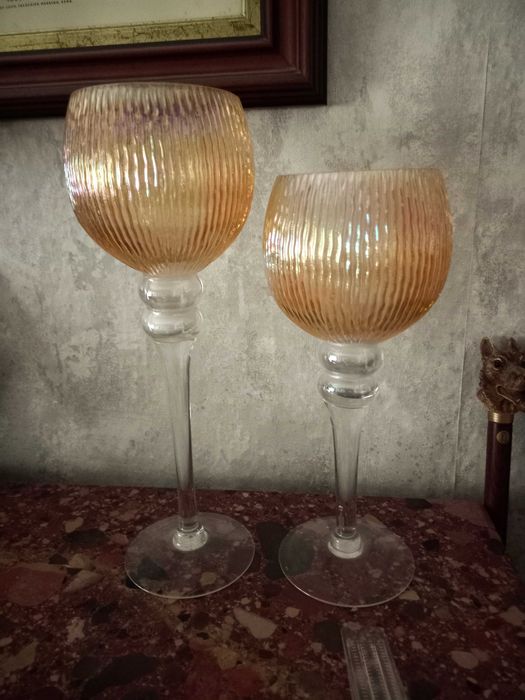 2 castiçais vidro efeito casca de cebola.Entrega Setúbal e arredores.