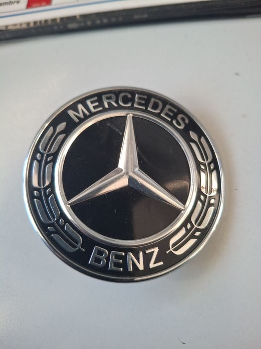 2 Emblemas Mercedes originais