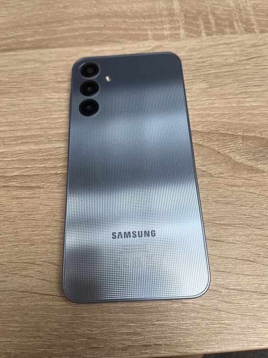 Samsung a25 5g + Etui