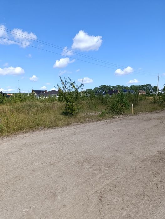 Продам ділянки від 8 соток землі. Початок с. Івановки