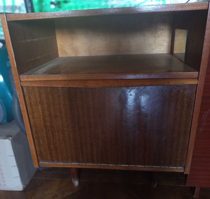 Тумба под телевизор