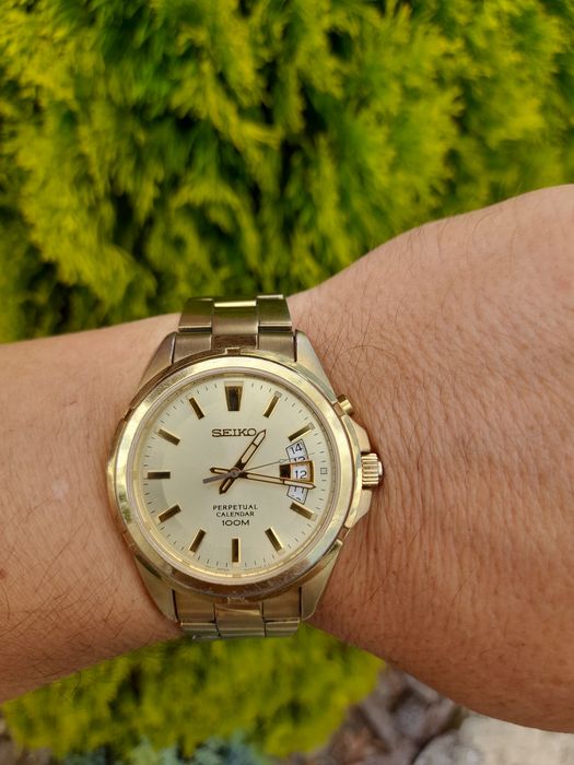 Seiko 6A32  з вічним календарем,сапфіровим склом і оригінальним , позолоченим браслетом,водозахистом 100м.Сейко часы.