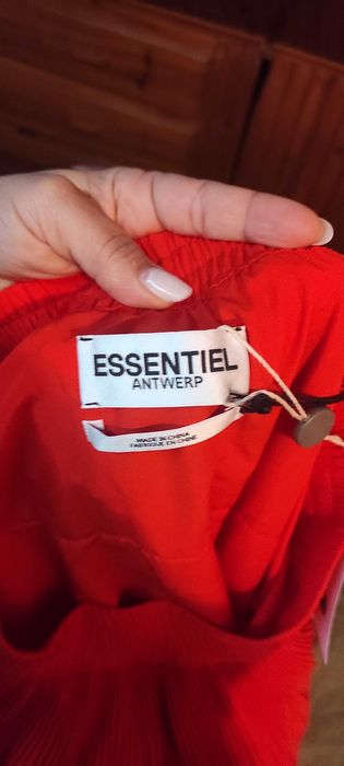 Roupas semi novas