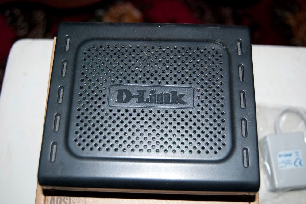 Роутер D-LINK DSL- 2500U