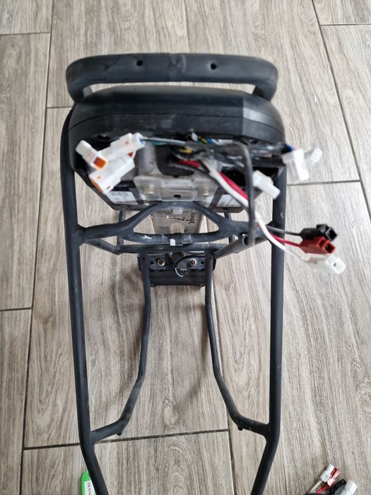 Bagażnik rowerowy tylny pod baterię Gazelle Orange C7