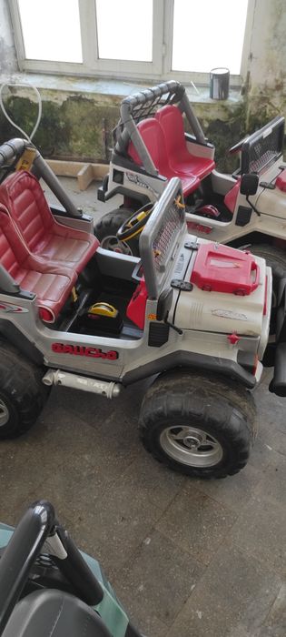 Ремонт дитячих електромобілів