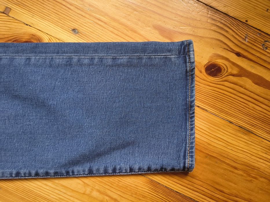 Levi’s 501 • W31 L34 • mid blue • bdb stan