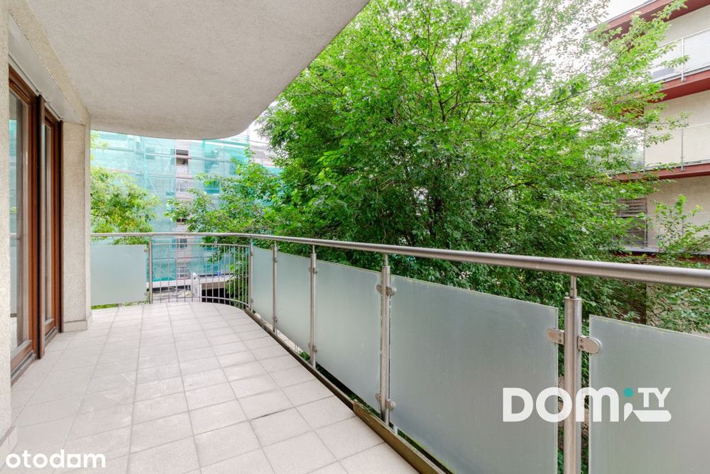 Duży Balkon, Z klimatyzacją, Umeblowane