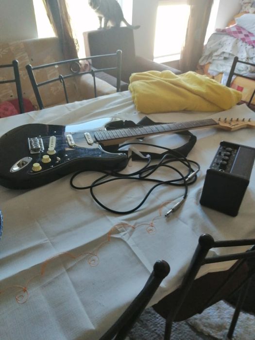 Guitarra elétrica+amplificador